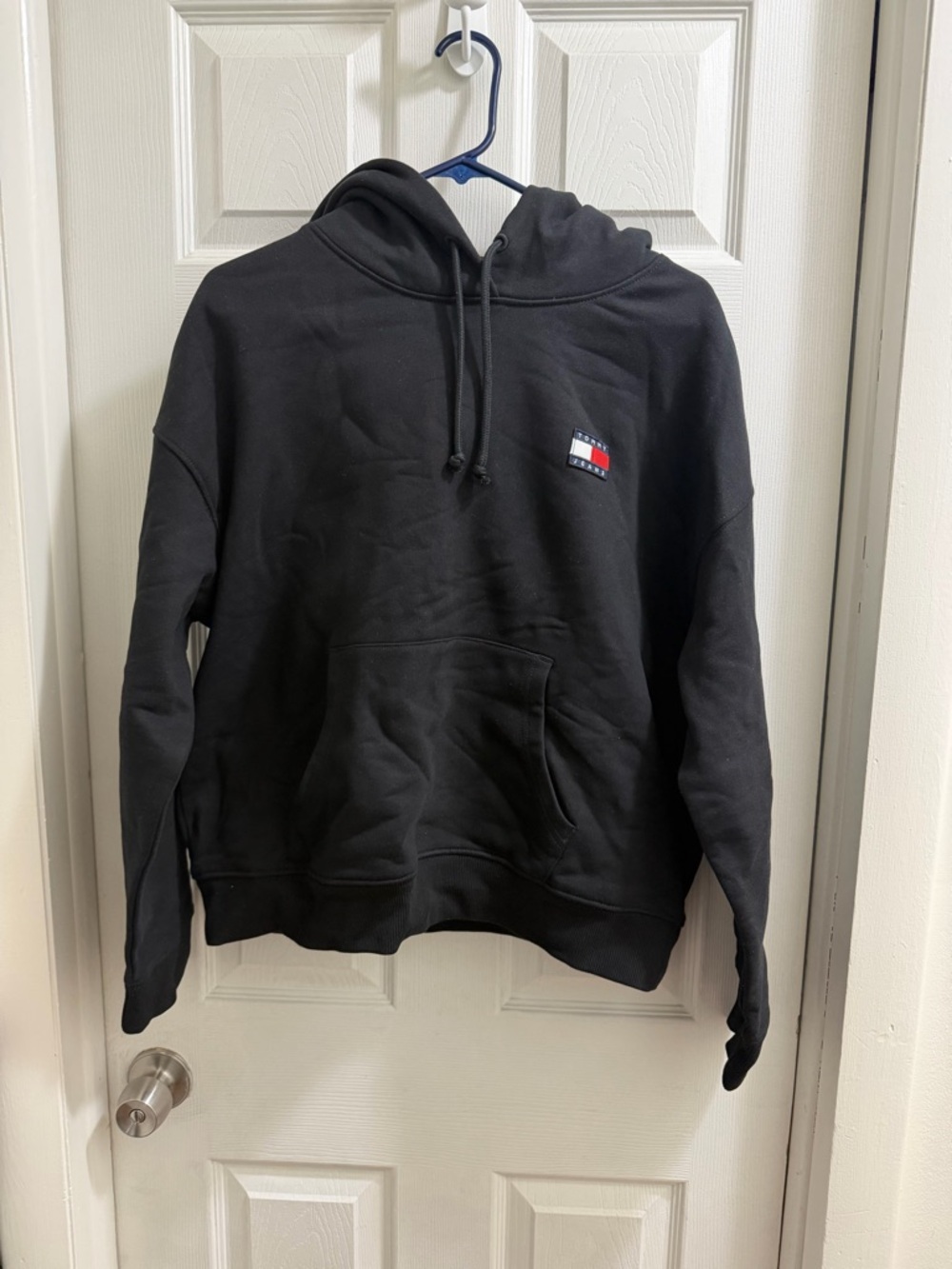 Tommy Hilfiger Black Pullover Hoodie with Flag Logo